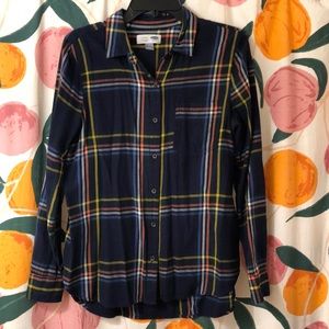 Women’s button up flannel